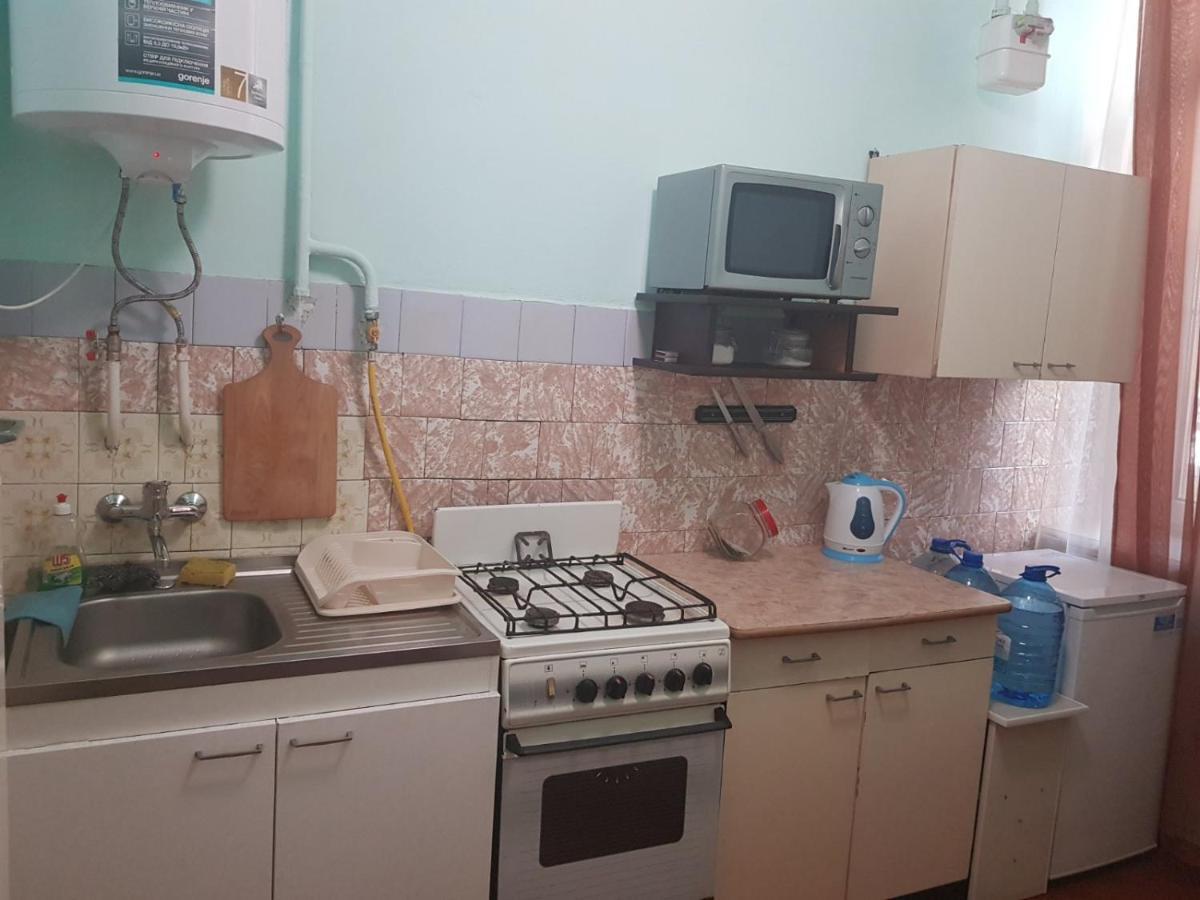Зручна І Комфортна Квартира Недалеко Від Вокзалу І Центру Міста Львів Екстер'єр фото