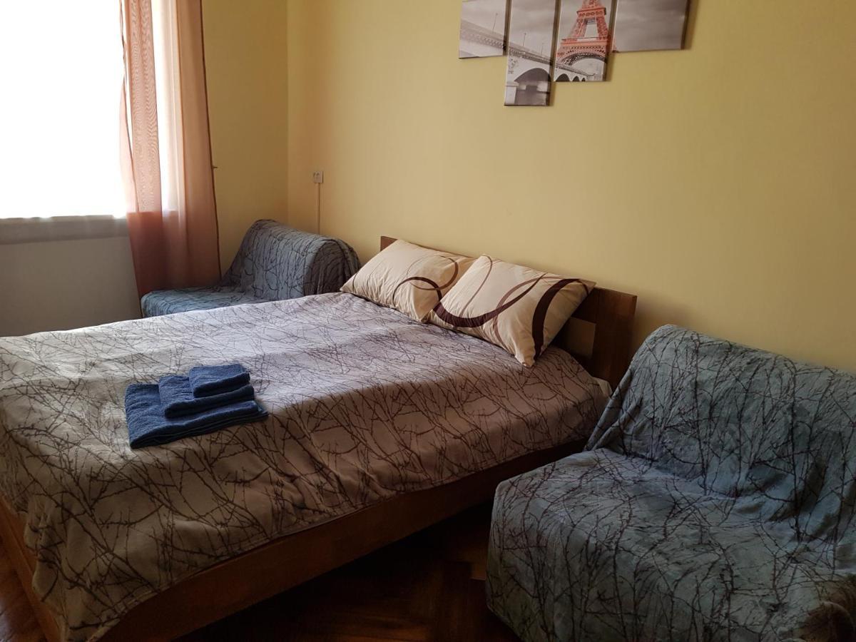 Зручна І Комфортна Квартира Недалеко Від Вокзалу І Центру Міста Львів Екстер'єр фото